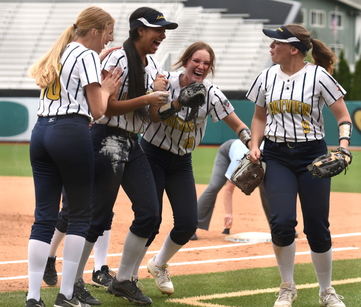 Lakeview Grant Union 2A:1A softball final Taylor Balkom 6